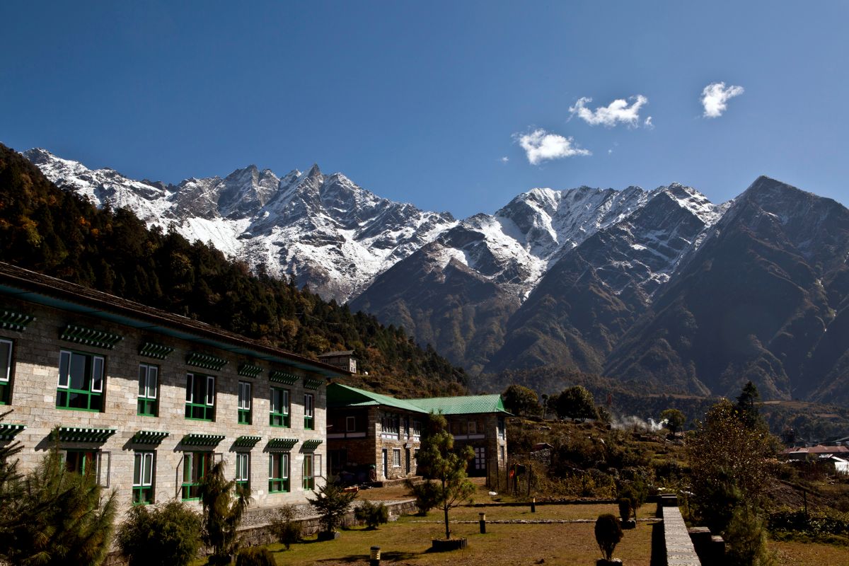 MLN Lukla Lodge - Everest Luxury Lodge Trek - Trekking Team Group Nepal