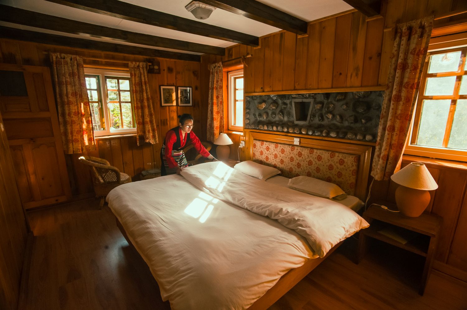 MLN Phakding Room - Everest Luxury Lodge Trek - Trekking Team Group Nepal